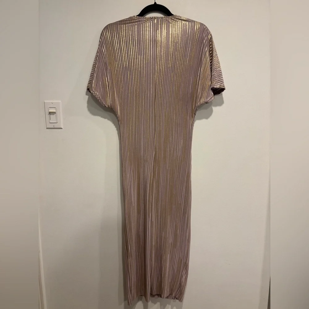 Le Château Metallic Mauve Pleated Midi Dress Twist Front | XS - Picture 6 of 6